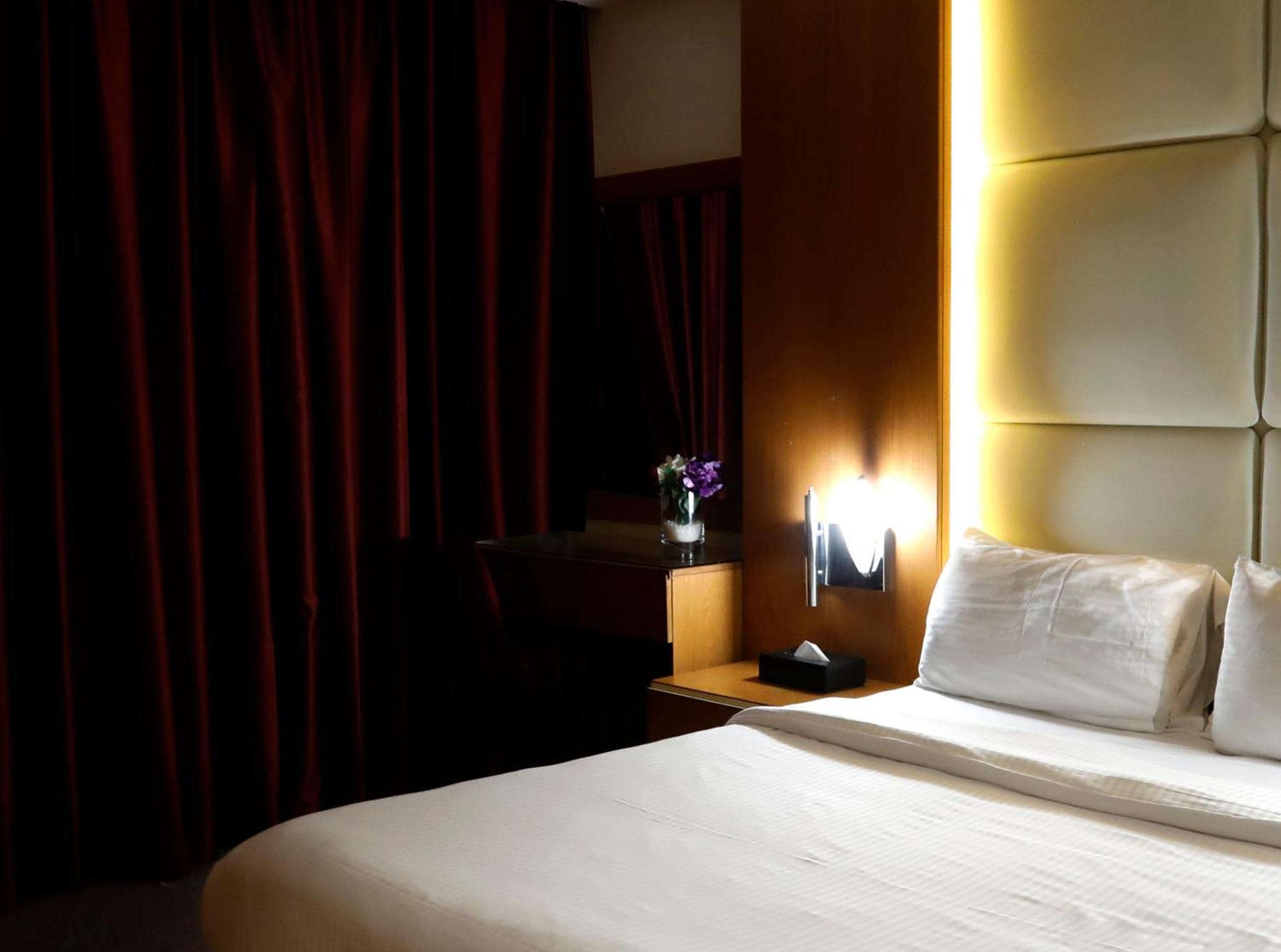 Wh Hotel Бейрут Екстериор снимка